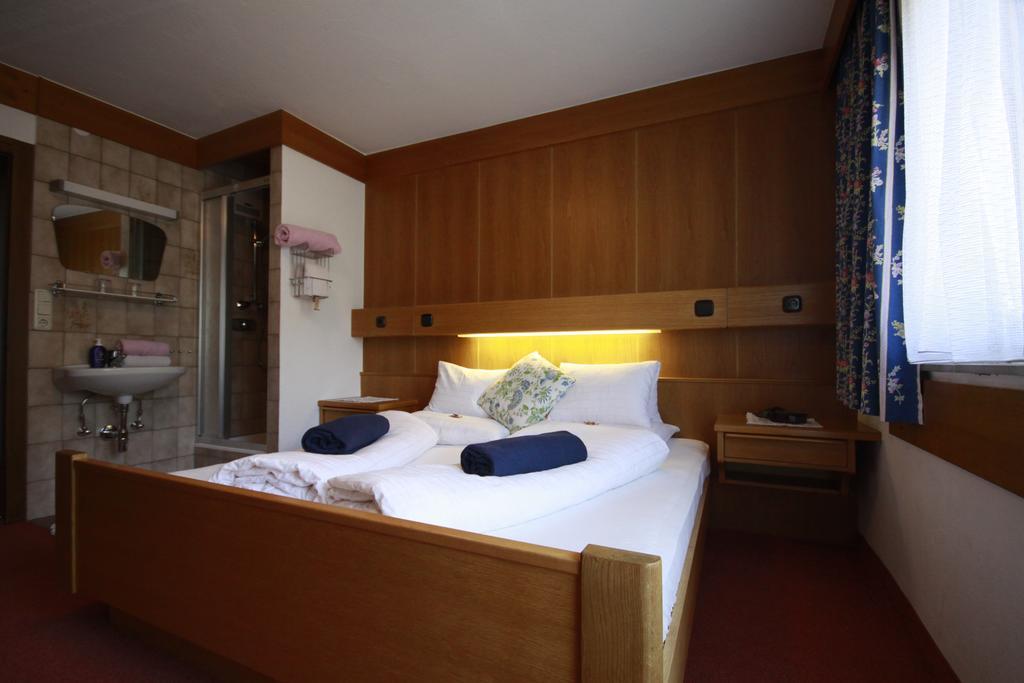 Privatzimmer Kammerlander Neukirchen am Großvenediger Camera foto